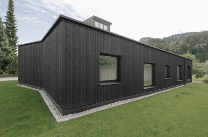 EXTENSION WITH ROOF PYRAMID