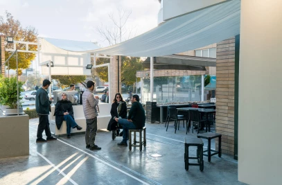 Walking canopy (3RA Café Bistro)